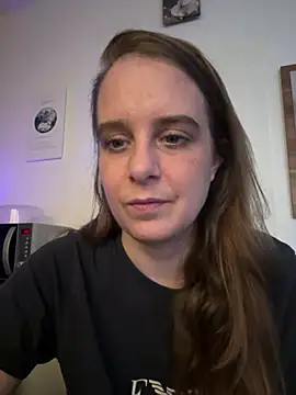 LadyChantale online show from 04/11/26, 07:45