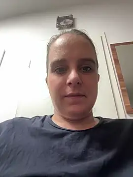 LadyChantale online show from 04/14/26, 05:13