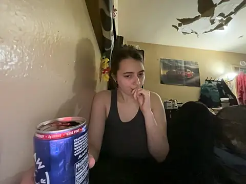 Snowbunnycake 131 online show from 07/07/26, 06:47