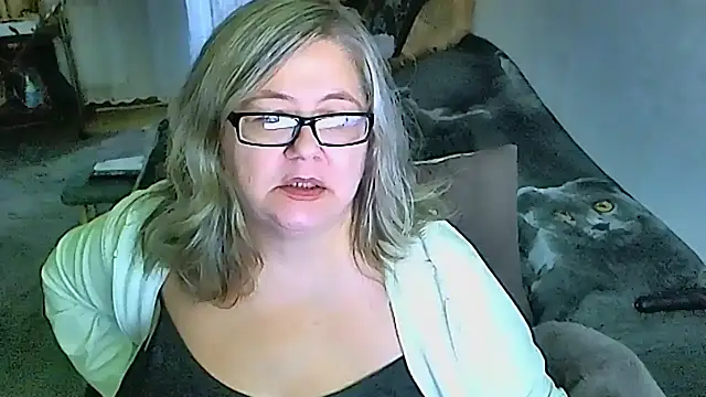 sex2 online show from 09/15/25, 10:04