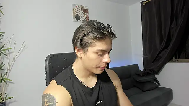 Giordano Russo online show from 12/26/24, 07:49