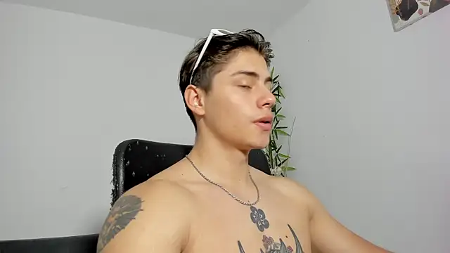 Giordano Russo online show from 03/16/25, 10:09