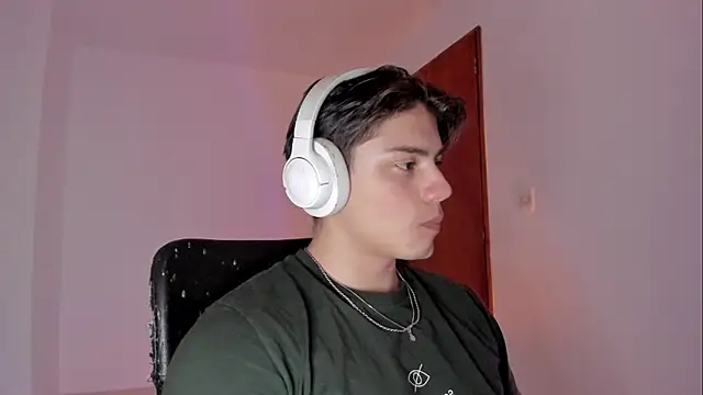 Giordano Russo online show from 02/03/26, 08:03