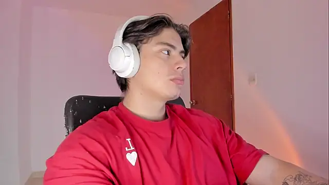 Giordano Russo online show from 04/02/26, 03:42