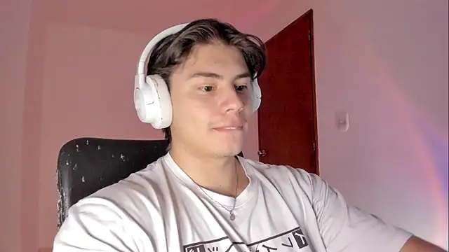 Giordano Russo online show from 04/16/26, 05:25