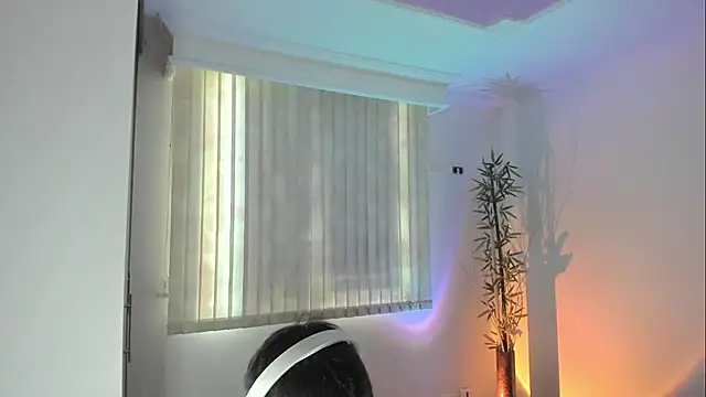 Snapshot of Giordano_Russo chatting on 06/30/26, 10:22 Giordano Russo online show from 06/30/26, 10:22