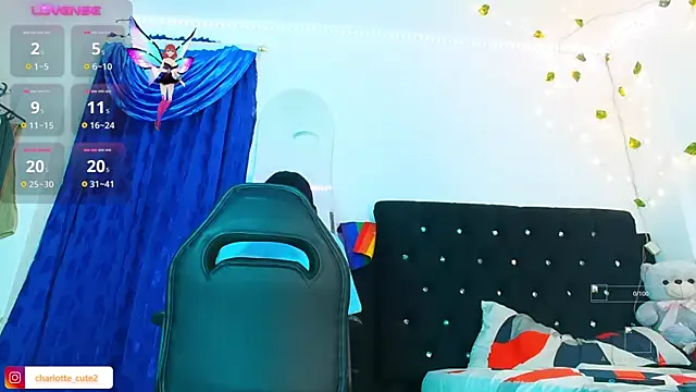 cute charlotte  online show from 10/19/25, 01:39