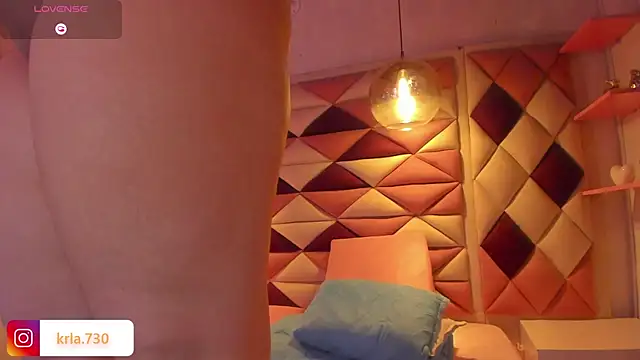 Snapshot of _kaarla_ chatting on 01/21/25, 03:04 kaarla online show from 01/21/25, 03:04