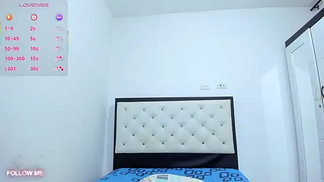 Snapshot of CuteLatinaxx chatting on 02/21/26, 02:07 CuteLatinaxx online show from 02/21/26, 02:07