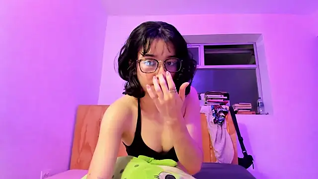  Lunnaa  online show from 01/13/25, 03:01