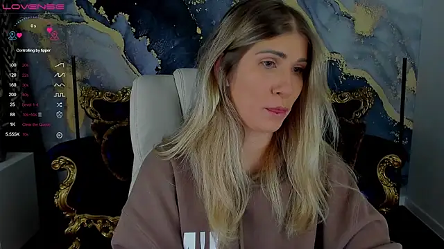 CassandraGood online show from 12/09/24, 08:54