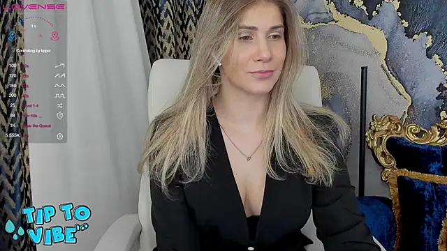 CassandraGood online show from 12/22/24, 03:55