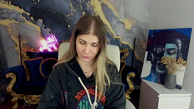 CassandraGood online show from 03/16/25, 12:55