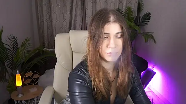 CassandraGood online show from 03/15/26, 07:03