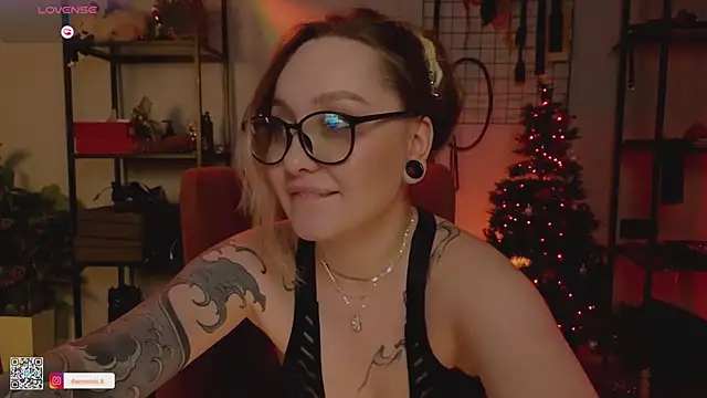 Snapshot of VortexProject chatting on 12/29/24, 01:06 VortexProject online show from 12/29/24, 01:06