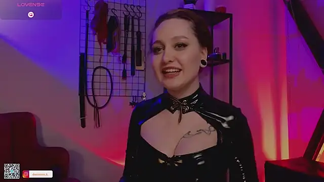 Snapshot of VortexProject chatting on 01/12/25, 01:27 VortexProject online show from 01/12/25, 01:27