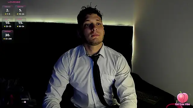 alejandro  2 online show from 10/03/25, 07:44