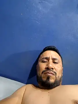 Eumanzor online show from 03/23/26, 01:31