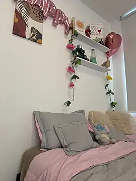 oriana zoeee online show from 11/07/25, 09:59