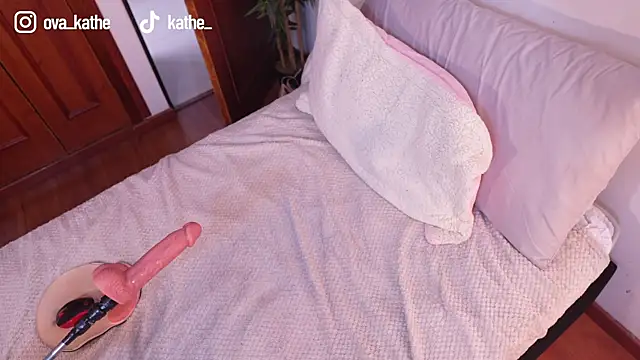 Lucy fit online show from 04/15/26, 09:15