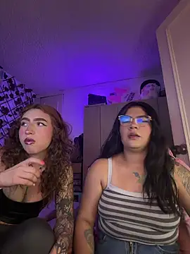 valenor  online show from 04/12/26, 03:33