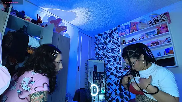 valenor  online show from 05/16/26, 04:09