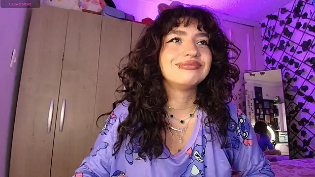 valenor  online show from 06/25/26, 05:12