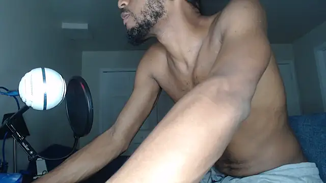 ChrisVacher online show from 11/06/25, 03:07