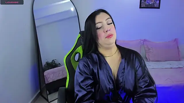 caroline23 x online show from 01/30/25, 06:46