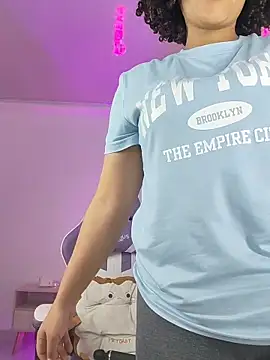 DannaBerry online show from 11/12/25, 03:01