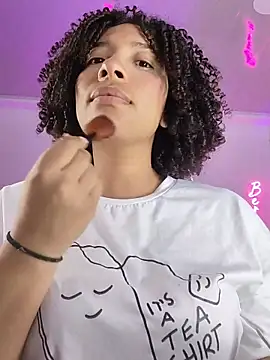 DannaBerry online show from 11/24/25, 03:12