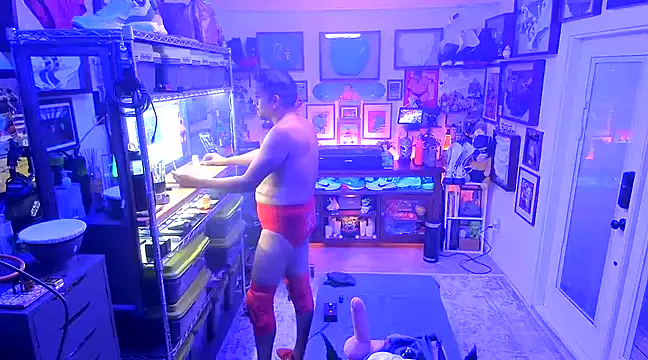 Snapshot of Briefs_bud chatting on 12/11/24, 05:53 Briefs bud online show from 12/11/24, 05:53