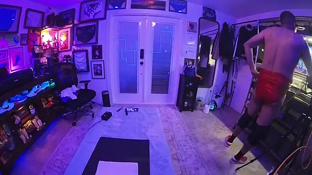 Snapshot of Briefs_bud chatting on 02/09/25, 07:27 Briefs bud online show from 02/09/25, 07:27