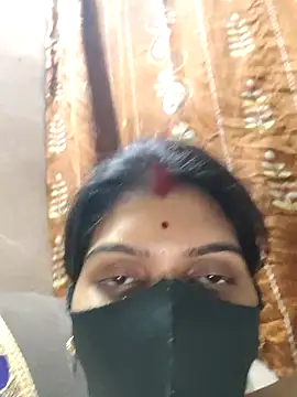 Snapshot of Your_chahat chatting on 12/19/25, 04:58 Your chahat online show from 12/19/25, 04:58