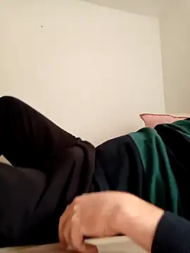 ScalicHat69 online show from 11/18/25, 08:30