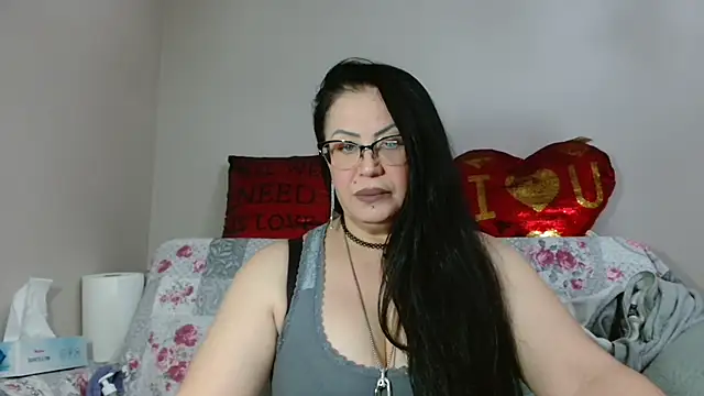 x  KHALEESI  x online show from 11/09/25, 03:32