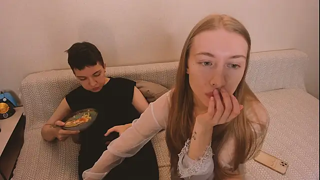 secret dreams   online show from 02/12/26, 07:09