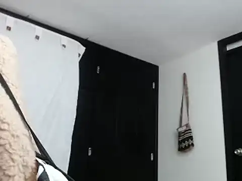 Sonialorens  online show from 12/10/24, 09:11