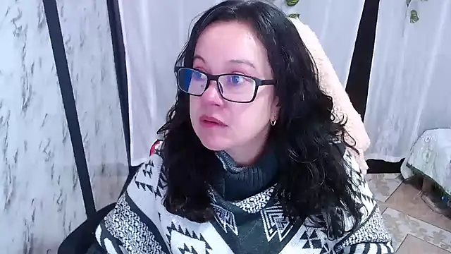 Sonialorens  online show from 03/07/25, 12:34