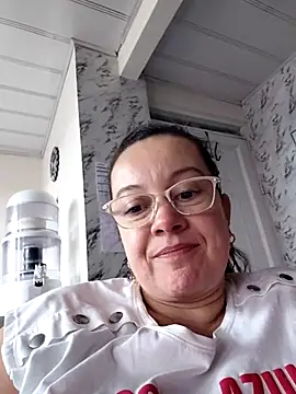 Snapshot of Sonialorens_ chatting on 07/05/26, 10:28 Sonialorens online show from 07/05/26, 10:28