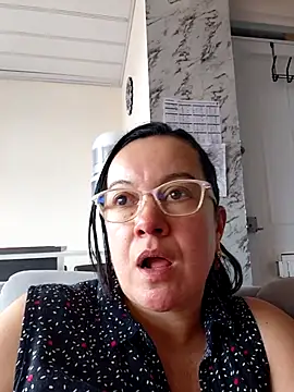 Snapshot of Sonialorens_ chatting on 07/15/26, 07:19 Sonialorens online show from 07/15/26, 07:19