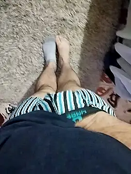 Snapshot of starplss chatting on 10/13/25, 02:22 starplss online show from 10/13/25, 02:22