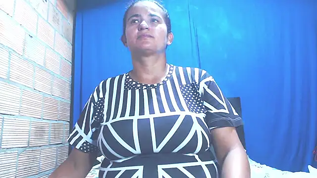 Snapshot of isabella_dirty69 chatting on 03/04/25, 01:34 isabella dirty69 online show from 03/04/25, 01:34