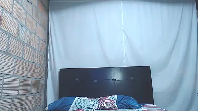 Snapshot of isabella_dirty69 chatting on 03/20/25, 02:08 isabella dirty69 online show from 03/20/25, 02:08