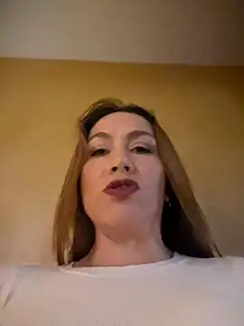 angelitasexy81 online show from 11/24/25, 10:26