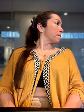 angelitasexy81 online show from 03/20/26, 02:33