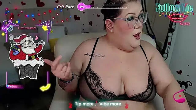 GiannaMorrys online show from 12/15/25, 01:10