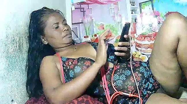 Snapshot of Hyncam chatting on 03/11/25, 07:14 Hyncam online show from 03/11/25, 07:14