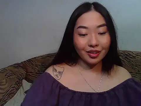 Snapshot of Aleksa_Blackdream chatting on 05/21/26, 07:43 Aleksa Blackdream online show from 05/21/26, 07:43