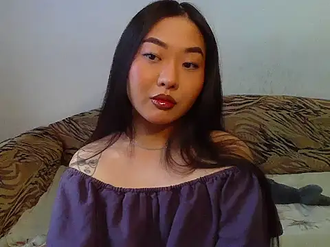 Snapshot of Aleksa_Blackdream chatting on 06/21/26, 02:41 Aleksa Blackdream online show from 06/21/26, 02:41